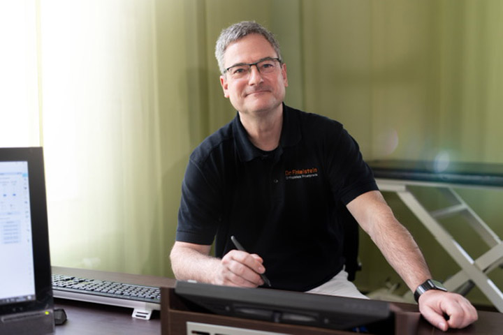 Dr. Matthias Finkelstein